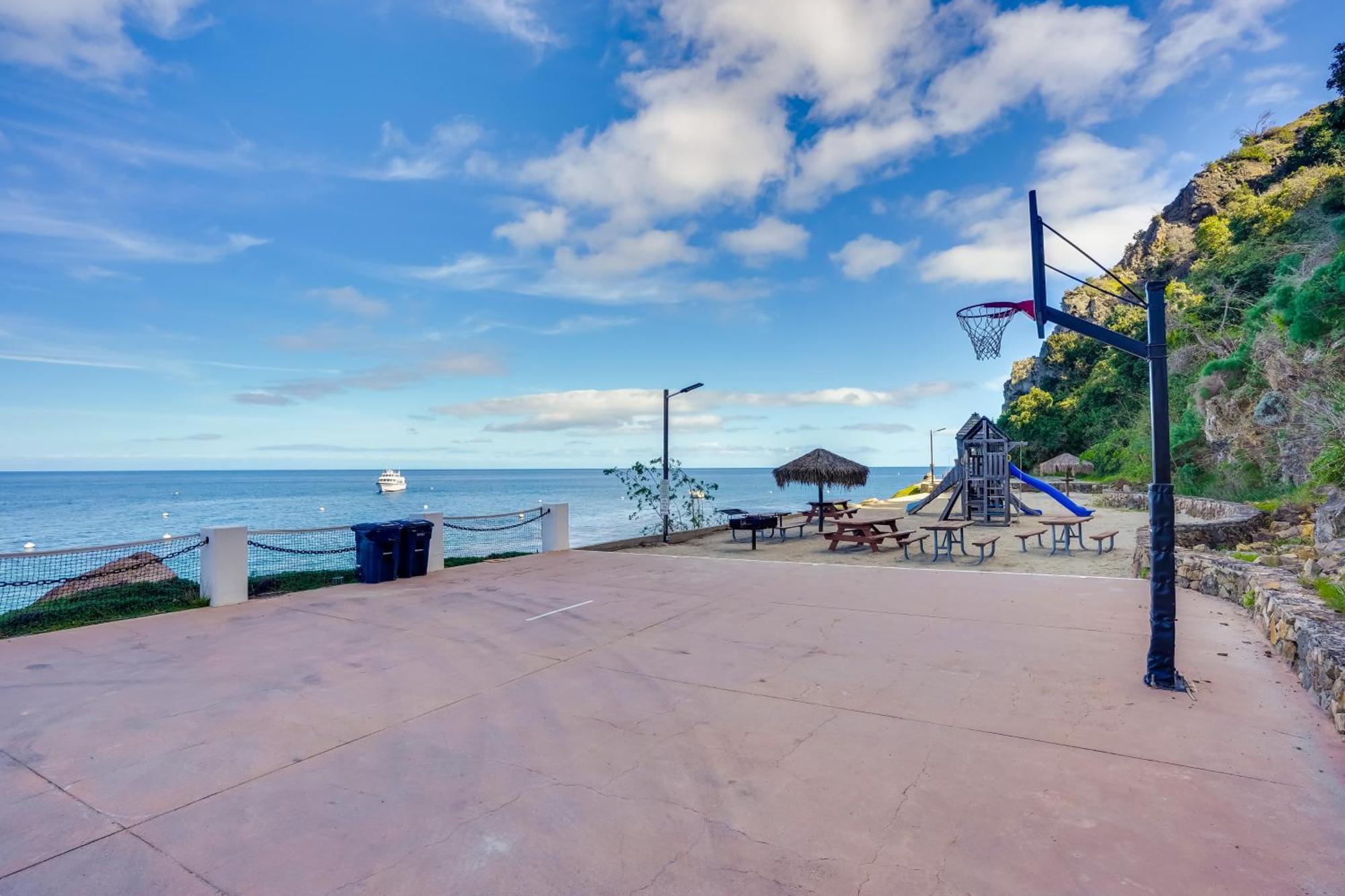 Gorgeous Catalina Island Condo With Golf Cart! Avalon Exteriör bild